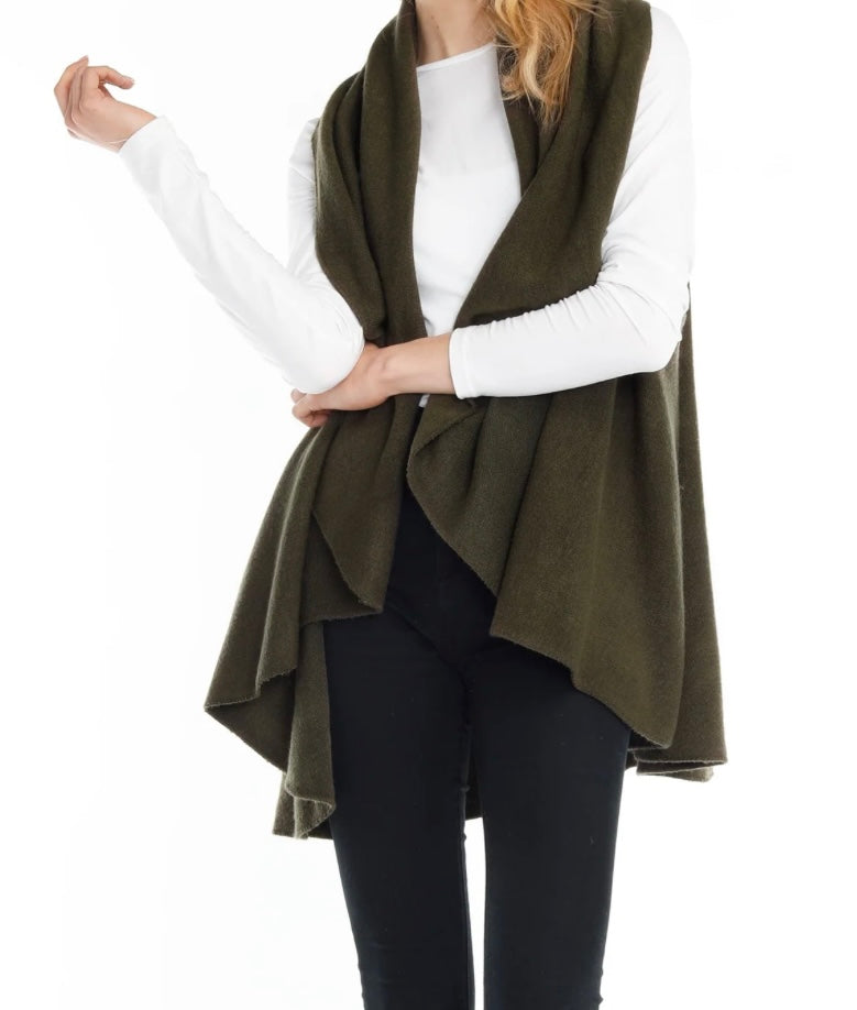 Veronica Vest in Olive