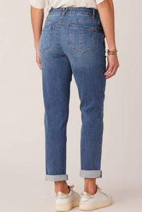 Democracy "Ab"solution Mid-Rise Girlfriend Jeans