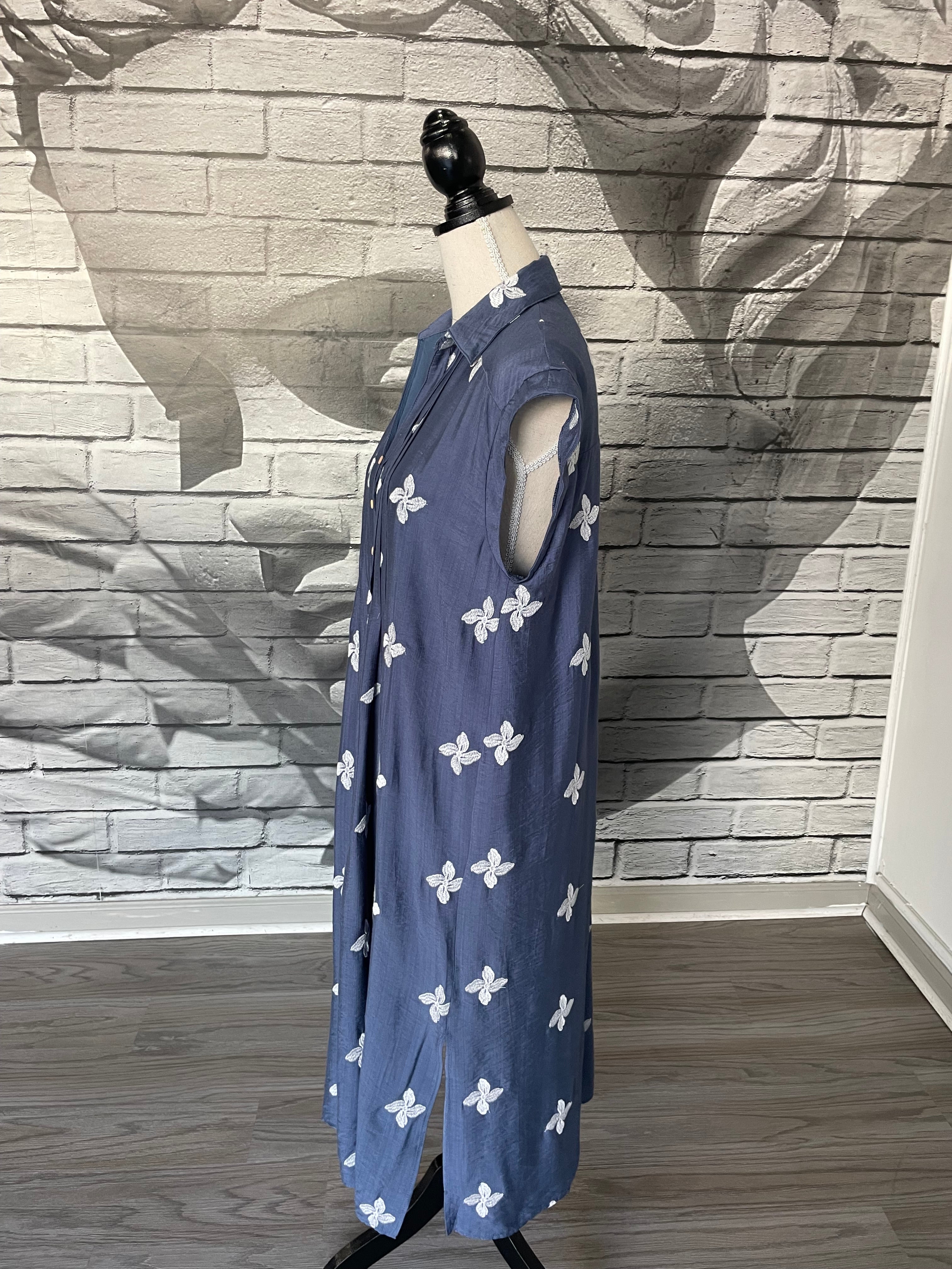 Carrie Midi Dress