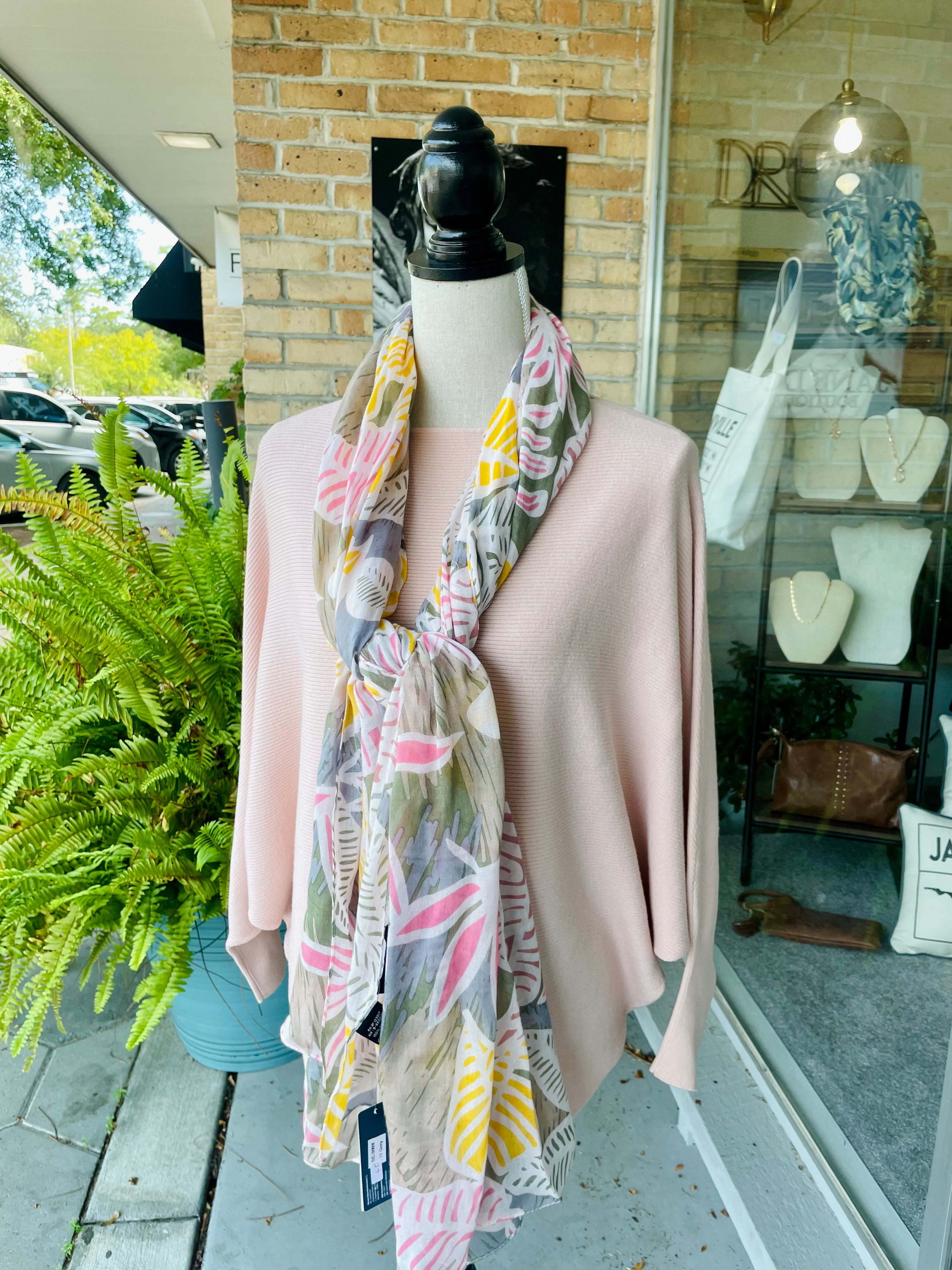 Essential Sweater in Soft Pink