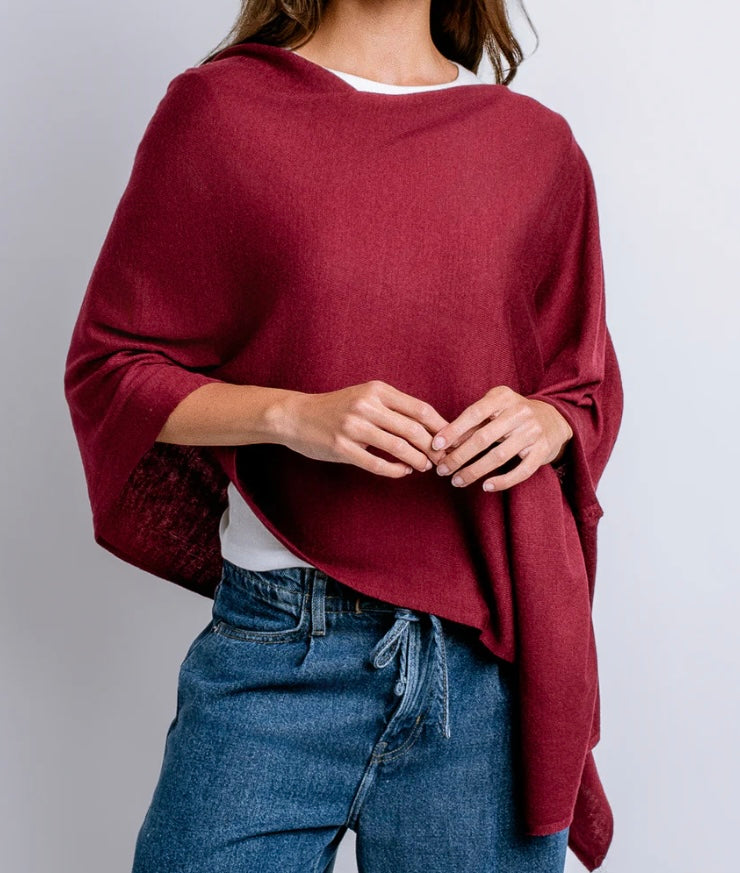 Jane Doe Classic Poncho in Red Wine