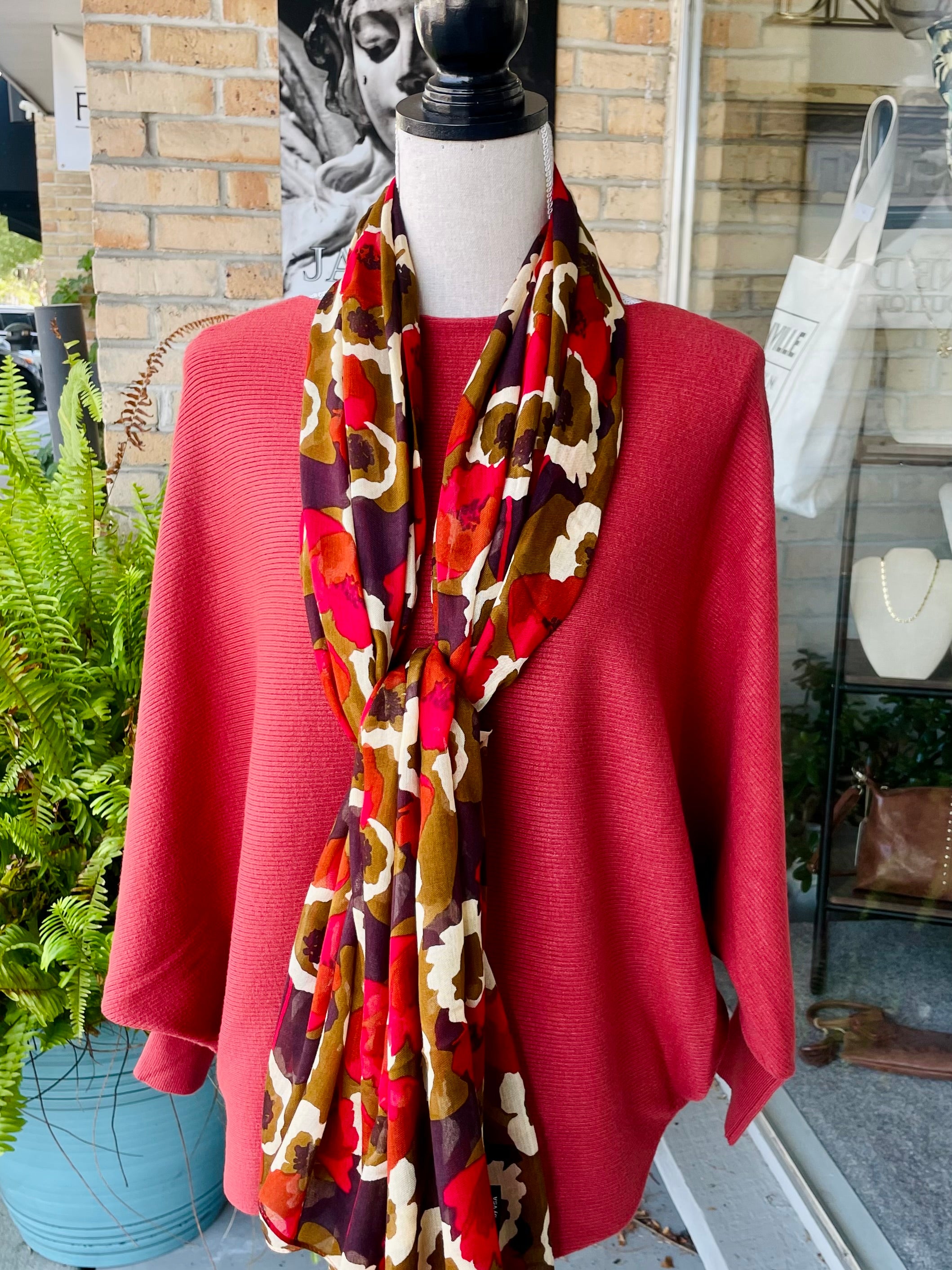 Iris Scarf