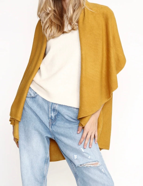 Veronica Vest in Butternut