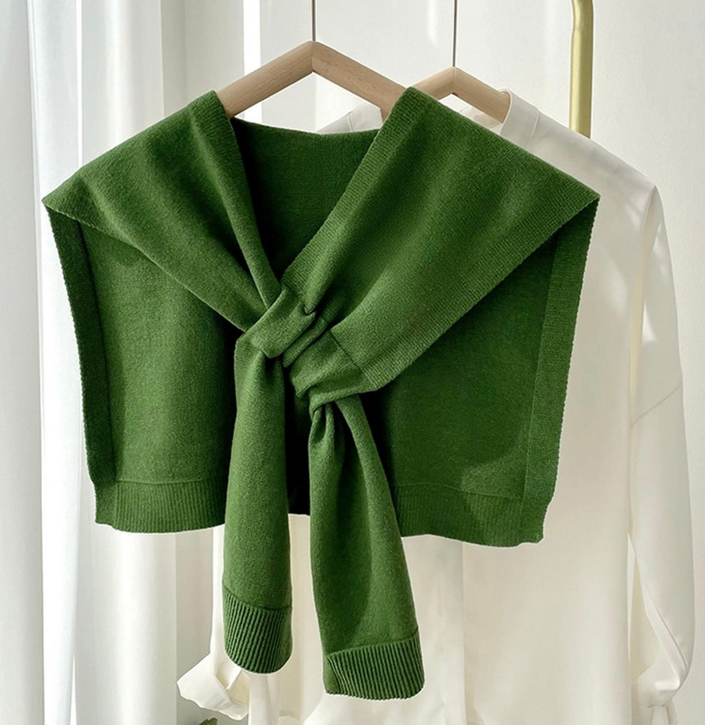 Anna Knotted Shawl in Green