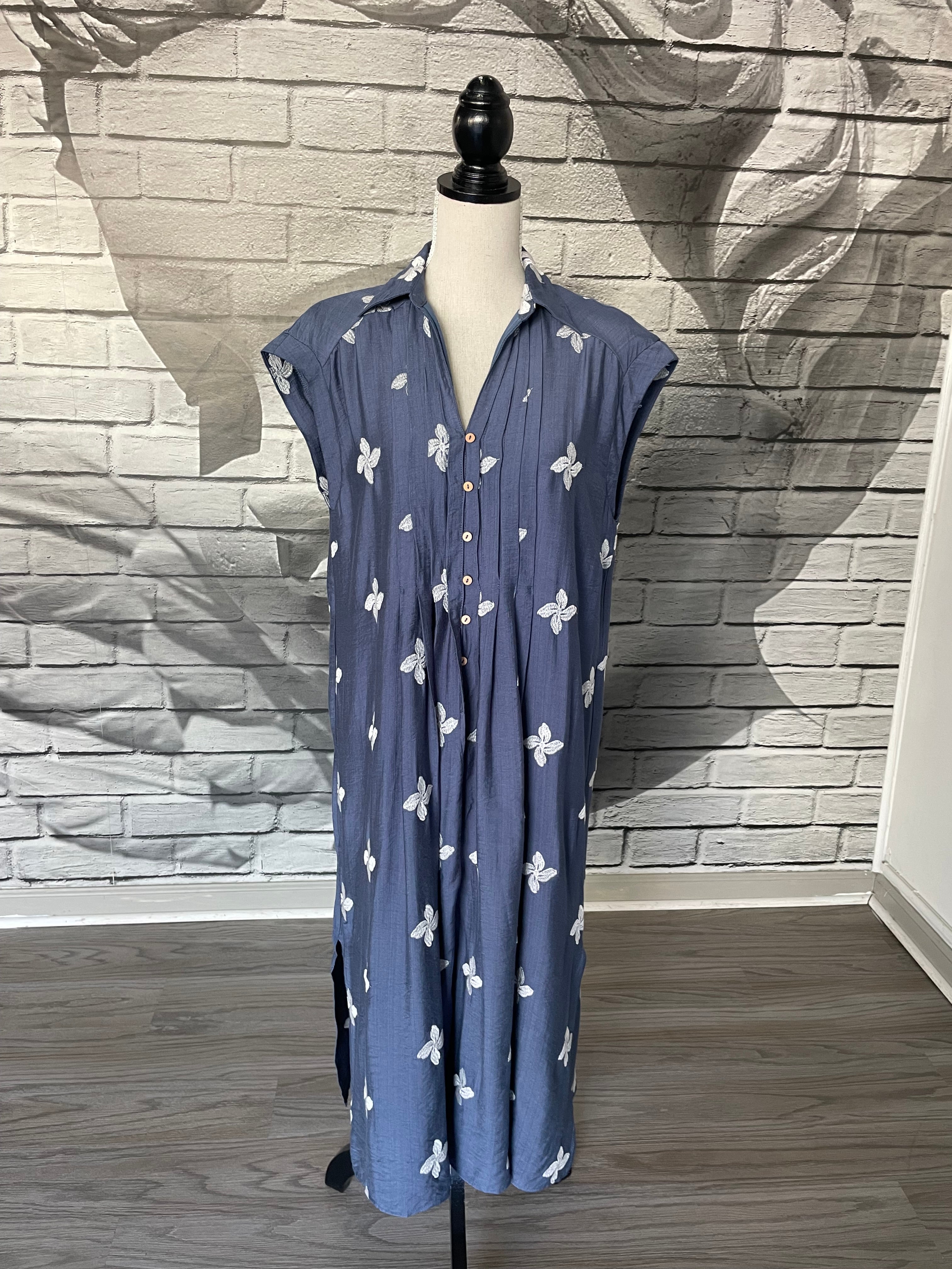 Carrie Midi Dress