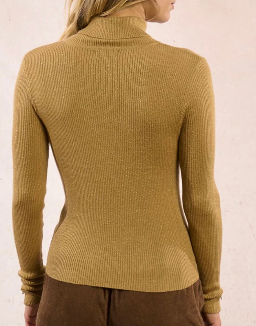 Erin Knit Blouse in Golden Beige