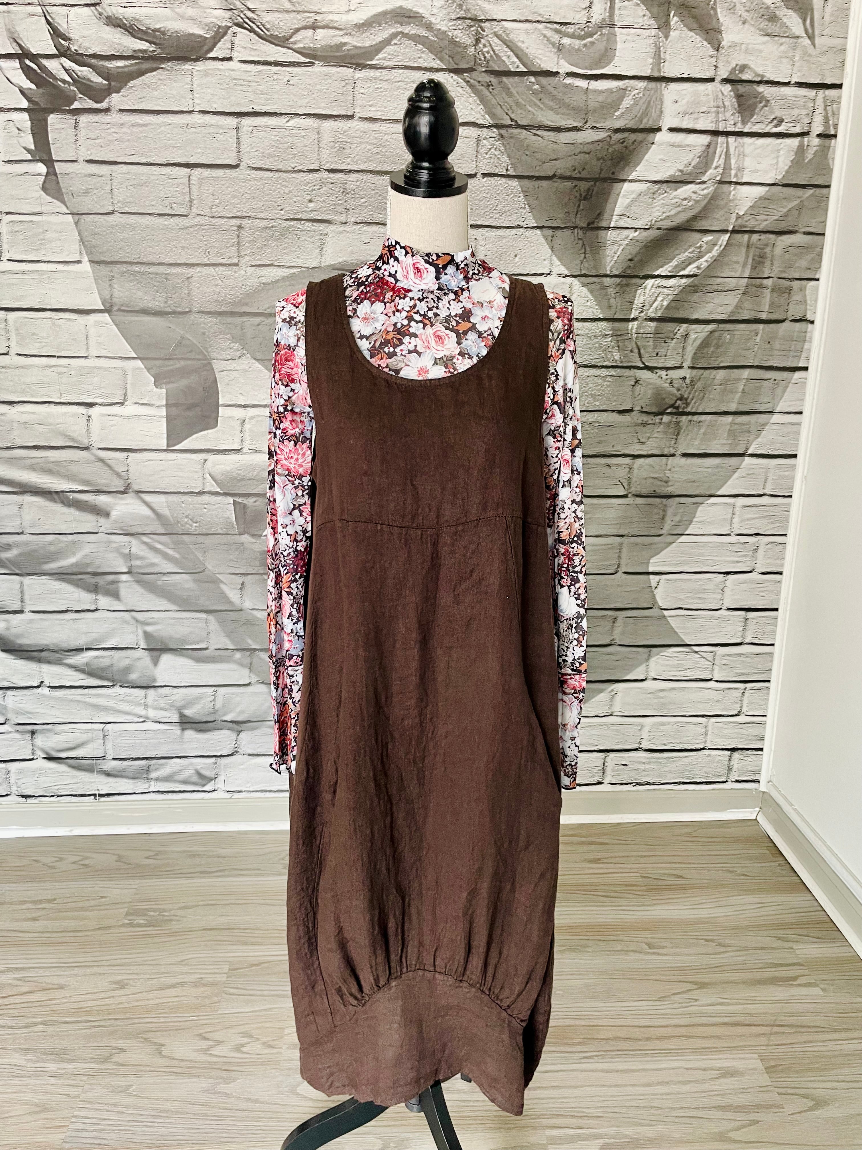 Verona Dress in Chocolate