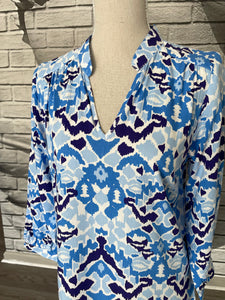 Everyday Top in Blue Ikat