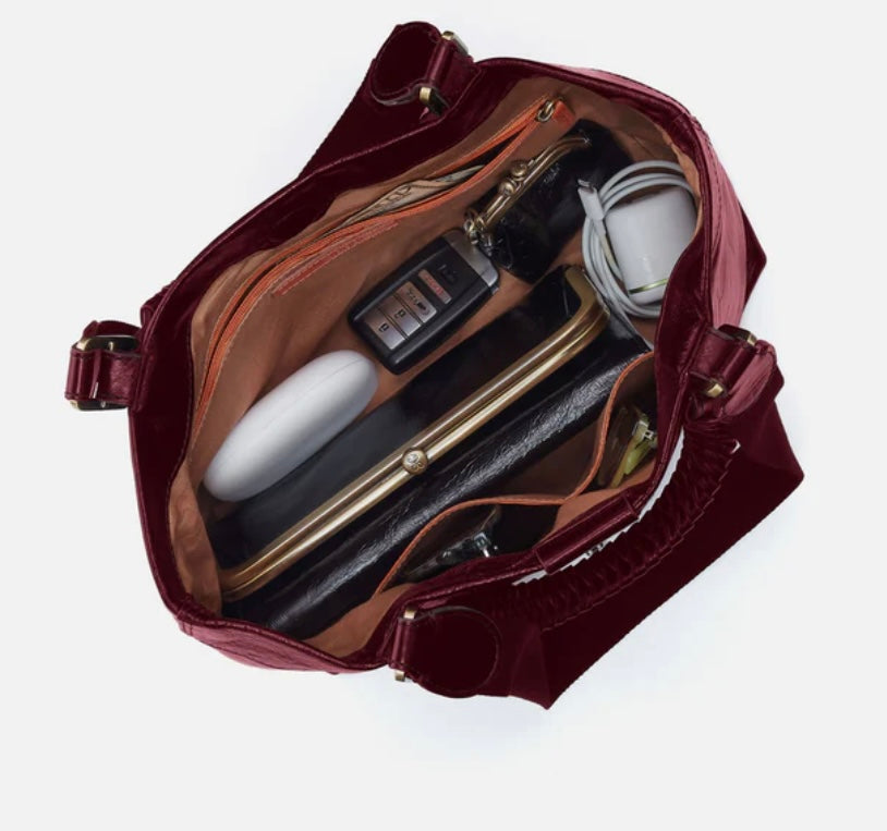 Romy Hobo Medium Tote in Sadleberry
