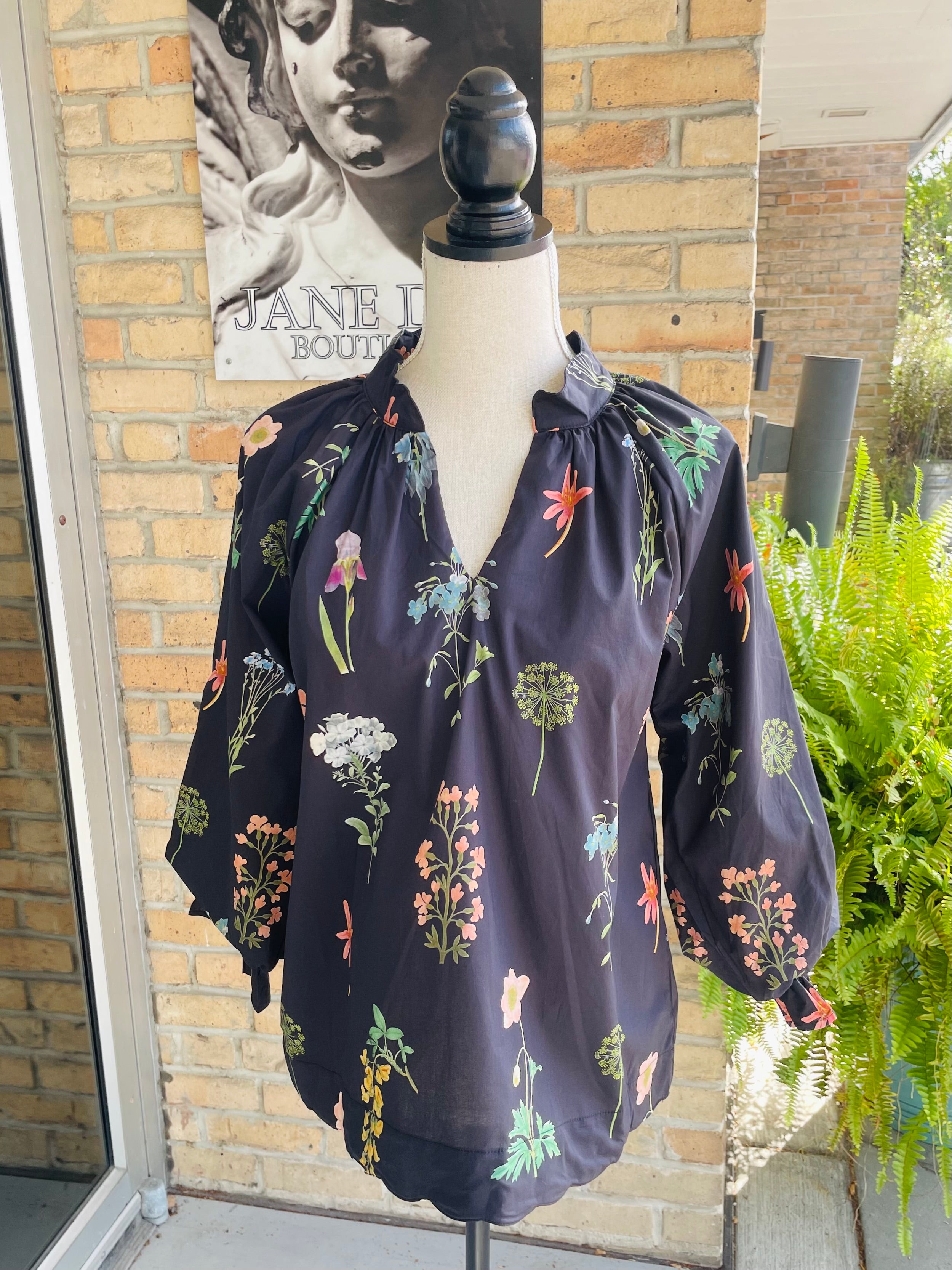 Abby Blouse in Black