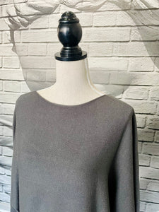 Essential Sweater Thin in Granite