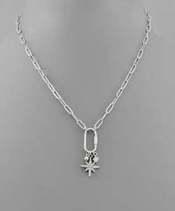 Paperclip Chain Star Necklace in Silver