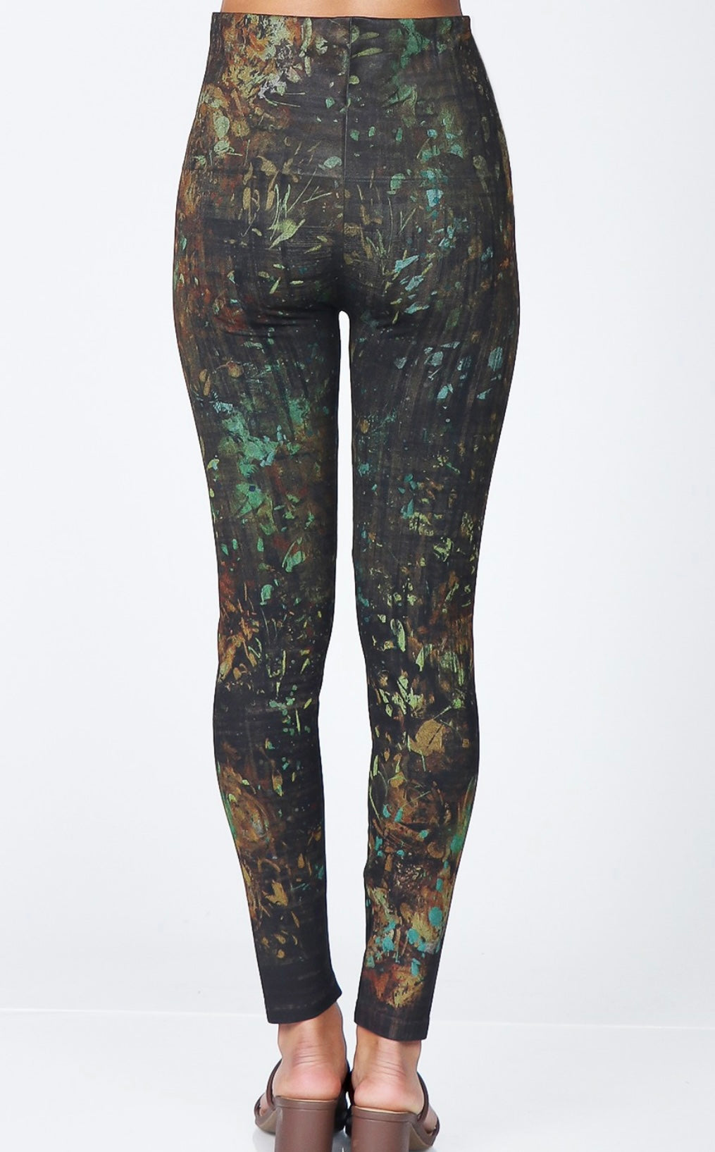 Perfect Fit Etched Roses Print Leggings