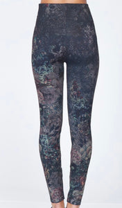 Perfect Fit Muted Floral Leggings in Navy
