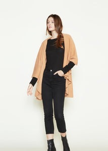 Veronica Vest in Camel